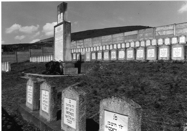 Jewish massacres at Sarmas
