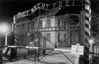 http://isurvived.org/Pictures_iSurvived-4/Auschwitz-gate.GIF