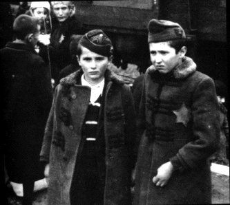 Hungarian brothers at Auschwitz